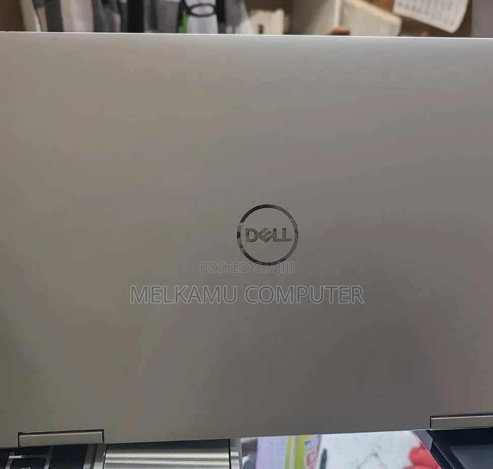 New Laptop Dell XPS 15 32GB Intel Core i7 SSD 1T