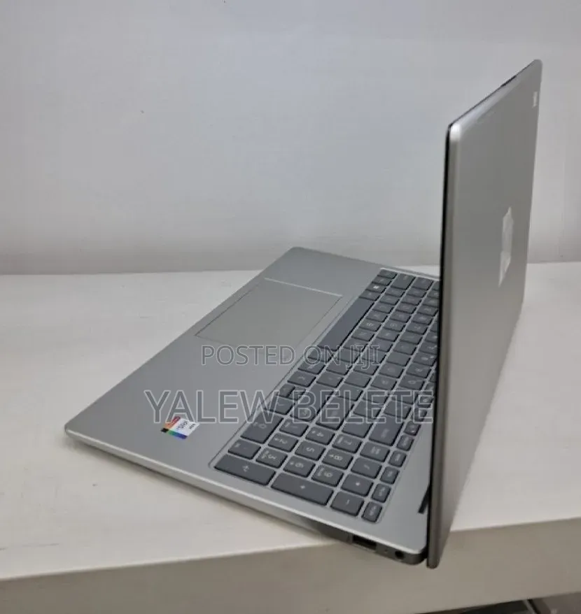 New Laptop HP Stream Notebook 16GB Intel Core i7 SSD 1T