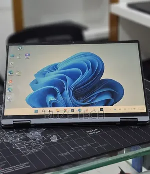 New Laptop Lenovo 16GB Intel Core Ultra 5 SSD 512GB