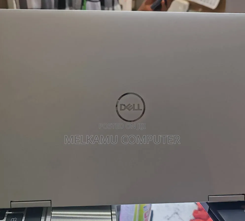 New Laptop Dell XPS 15 32GB Intel Core i7 SSD 1T