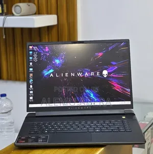 New Laptop Alienware X16 r1 16GB Intel Core i9 SSD 1T