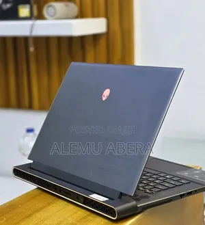 New Laptop Alienware X16 r1 16GB Intel Core i9 SSD 1T