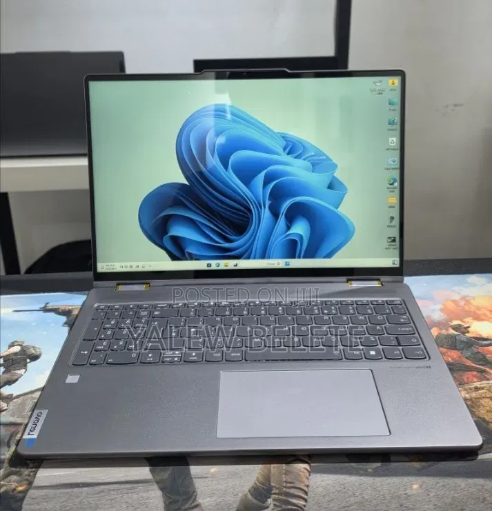 New Laptop Lenovo Yoga 330 16GB AMD Ryzen 7 SSD 512GB