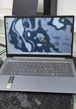 New Laptop Lenovo Ideapad 3 16GB Intel Core i5 SSD 512GB