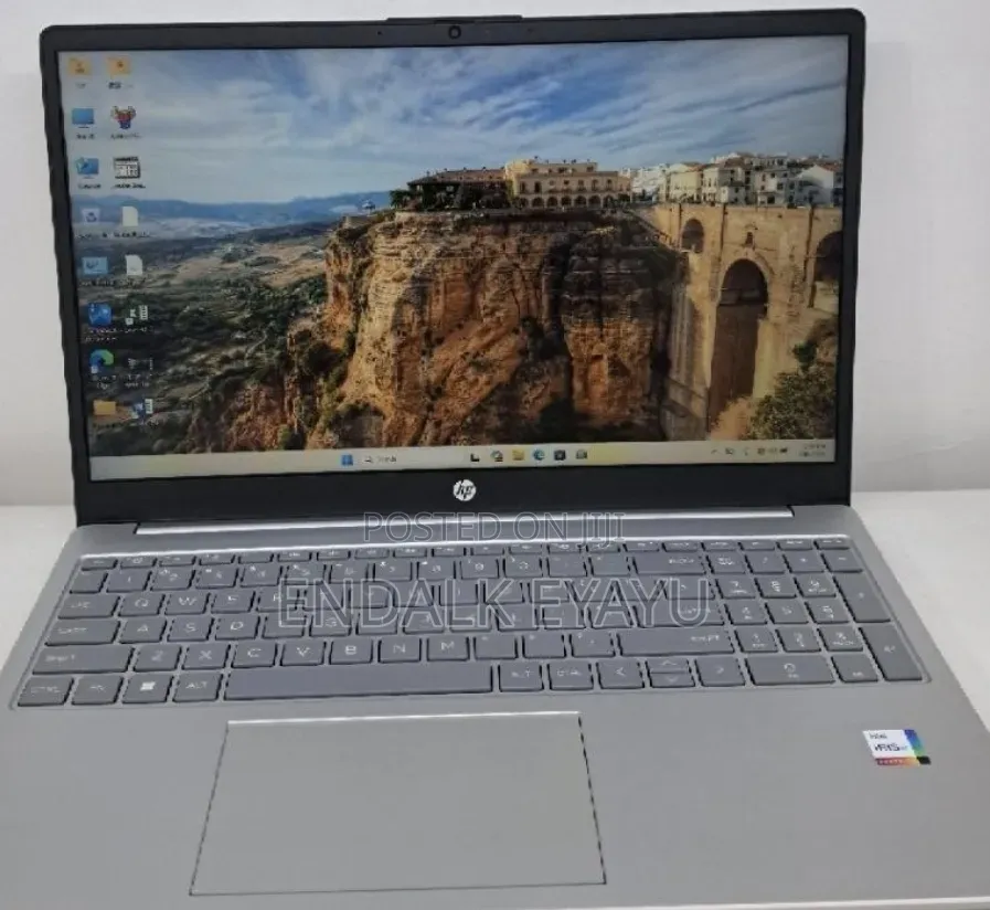 New Laptop HP Stream Notebook 16GB Intel Core i7 SSD 1T