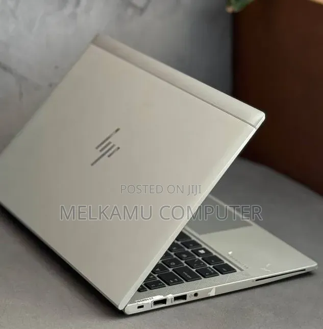 New Laptop HP EliteBook 830 G7 16GB Intel Core i7 SSD 512GB
