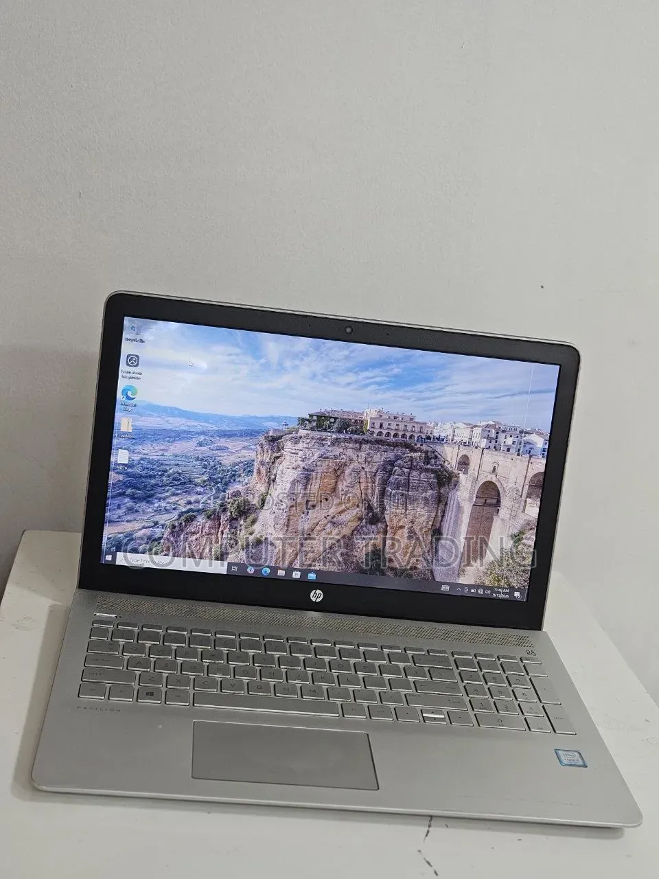 New Laptop HP Pavilion 13z 8GB Intel Core i5 HDD 1T