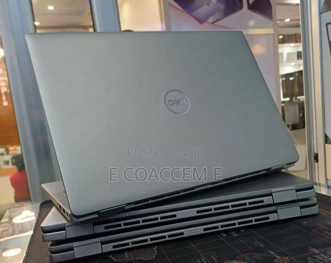 New Laptop Dell 16GB Intel Core Ultra 7 SSD 512GB