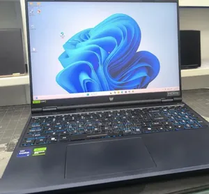 New Laptop Acer Predator Helios Neo 16 16GB Intel Core i9 SSD 1T