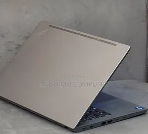 New Laptop Lenovo ThinkPad T14 16GB Intel Core i5 SSD 512GB