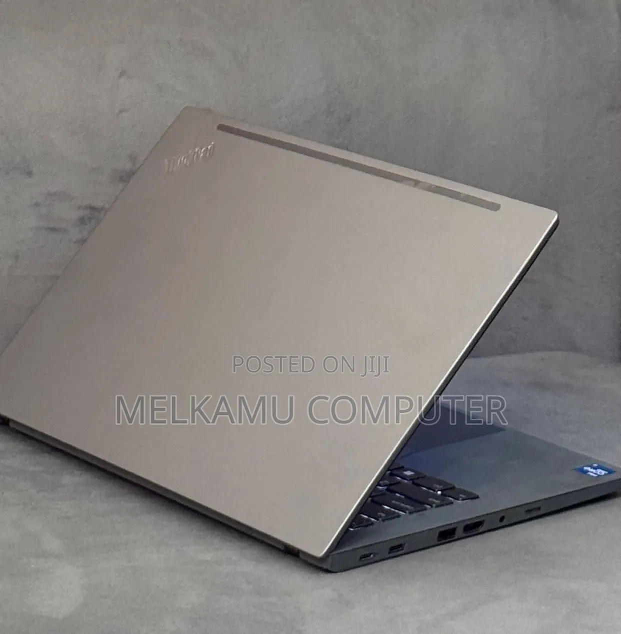 New Laptop Lenovo ThinkPad T14 16GB Intel Core i5 SSD 512GB
