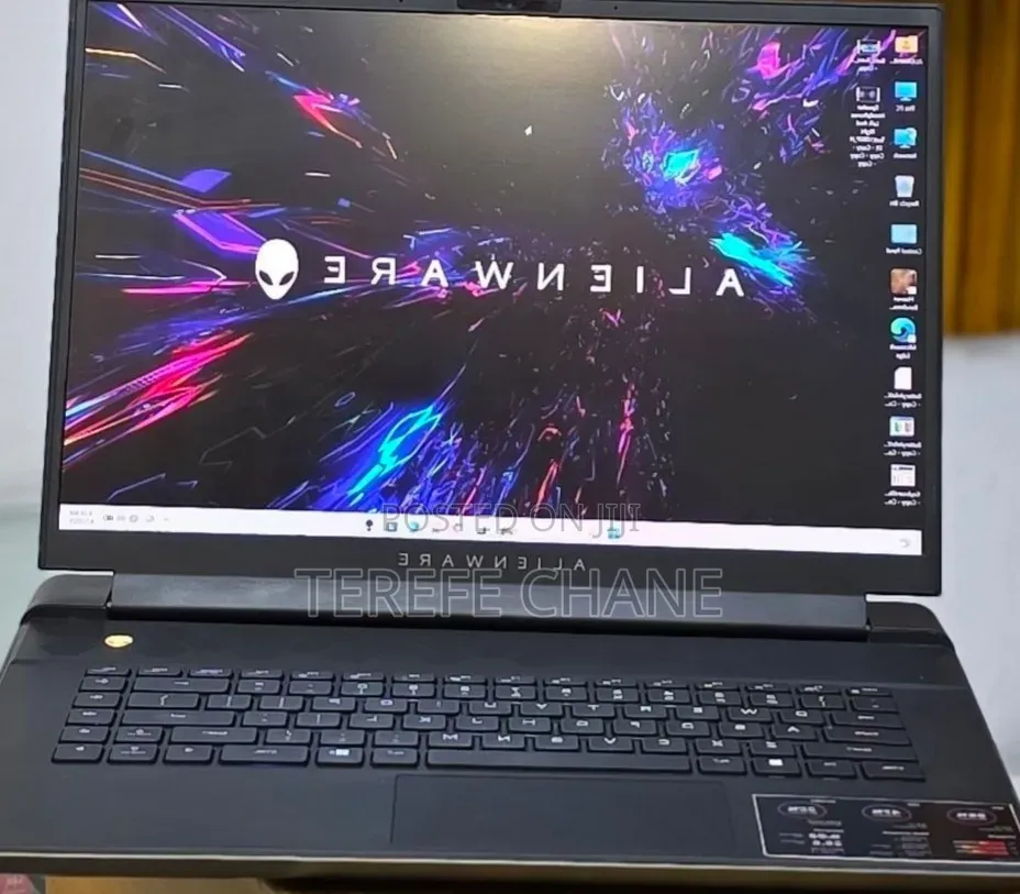 New Laptop Alienware X16 r1 16GB Intel Core i9 SSD 1T