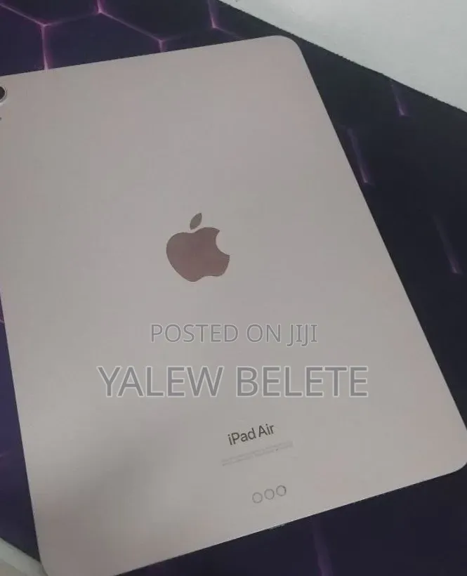 New Apple iPad Air 64 GB