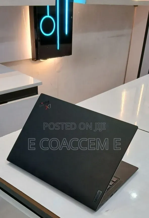 New Laptop Lenovo 16GB Intel Core i7 SSD 512GB