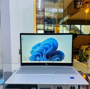 New Laptop HP Stream Notebook 16GB Intel Core i7 SSD 512GB