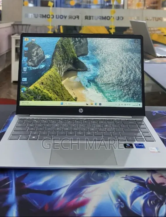 New Laptop HP Pavilion 15 16GB Intel Core i7 SSD 512GB