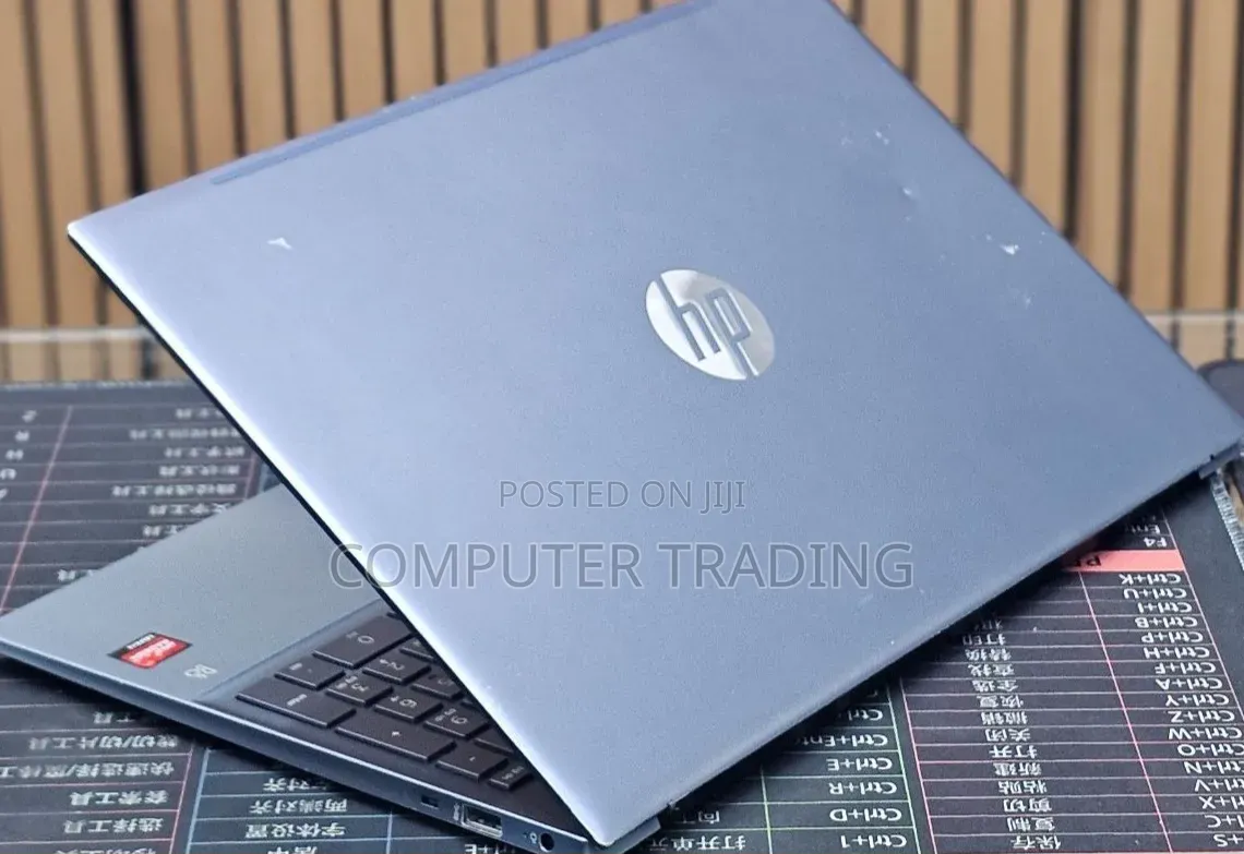 New Laptop HP Pavilion 15 8GB AMD Ryzen 5 SSD 512GB