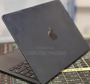 New Laptop Apple MacBook Air 2022 M2 8GB Intel Core i7 SSD 512GB