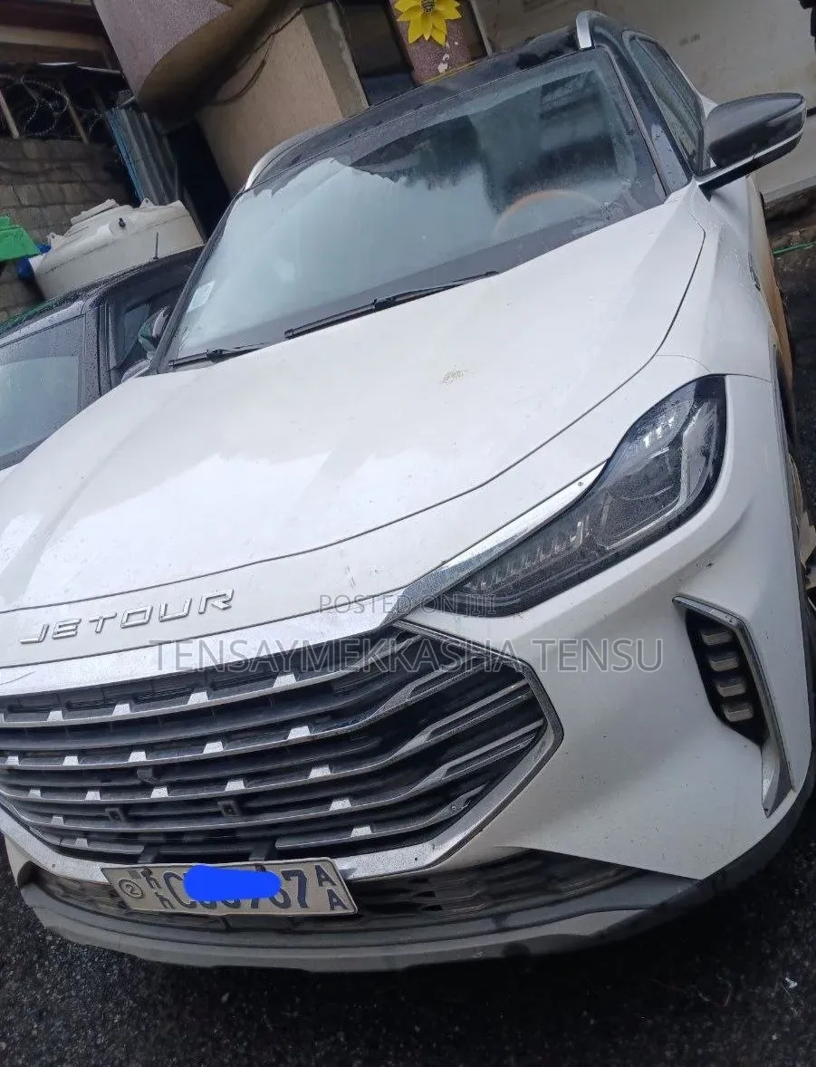Jetour X70 Plus 2022 White