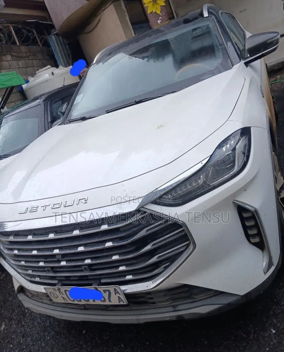 Jetour X70 Plus 2022 White