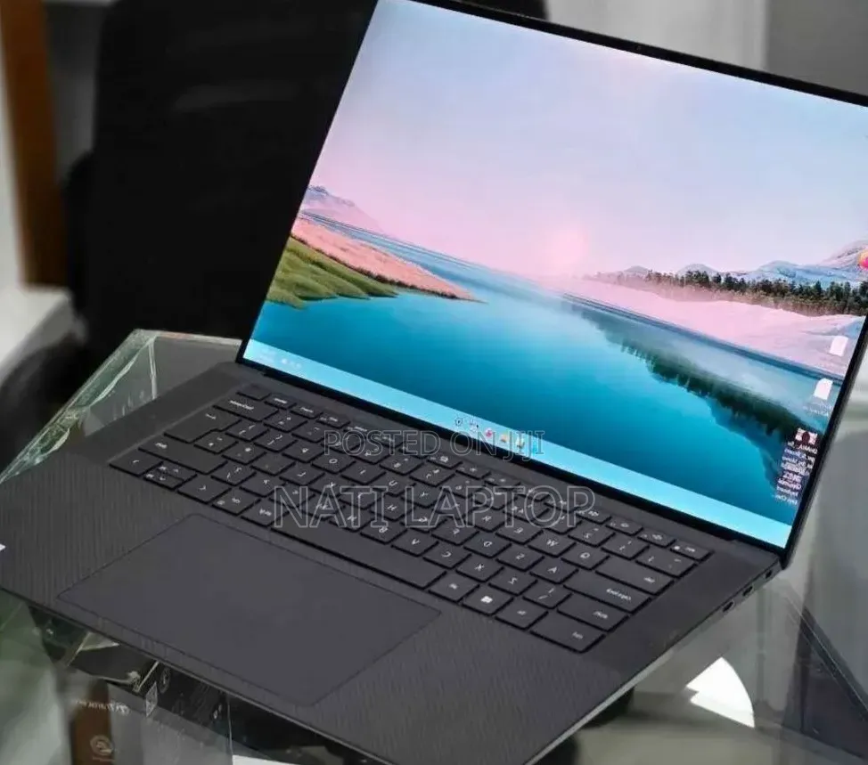 New Laptop Dell XPS 15 16GB Intel Core i7 SSD 512GB