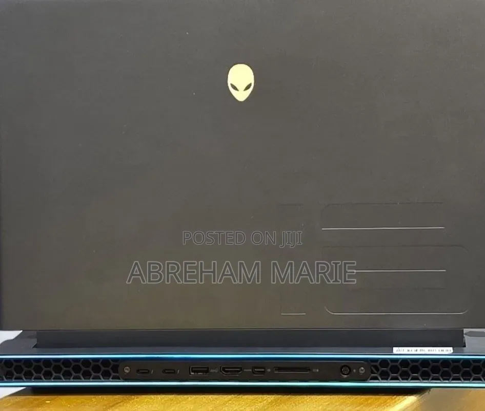 New Laptop Alienware X16 r1 16GB Intel Core i9 SSD 1T