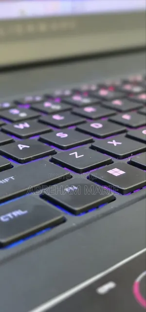 New Laptop Alienware X16 r1 16GB Intel Core i9 SSD 1T