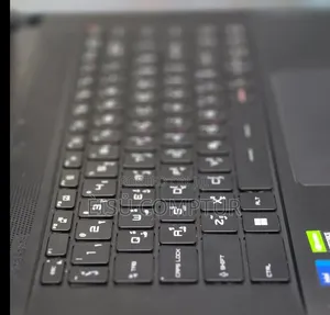 New Laptop MSI Creator 17 B11UE-224 32GB Intel Core i7 SSD 1T