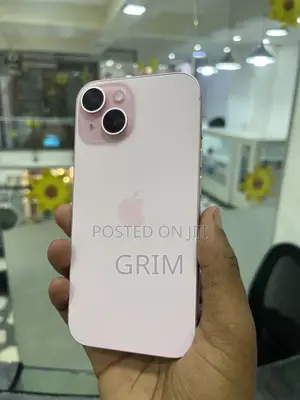 Apple iPhone 15 128 GB Pink