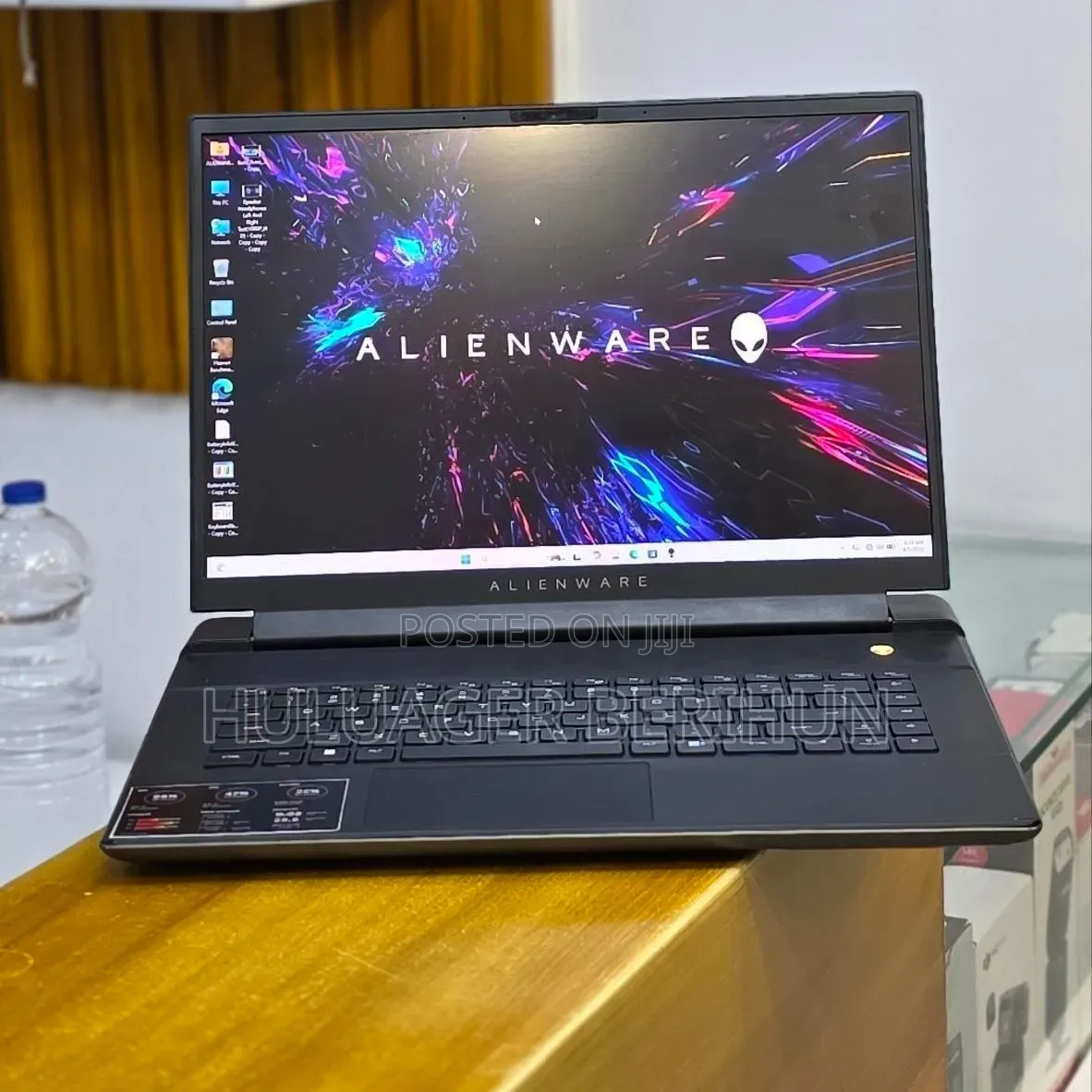 New Laptop Alienware X16 r1 16GB Intel Core i9 SSD 1T