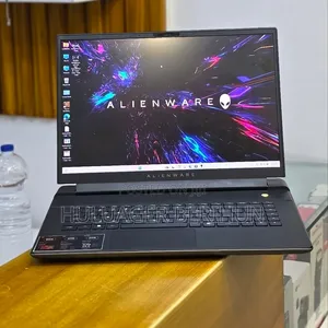 New Laptop Alienware X16 r1 16GB Intel Core i9 SSD 1T