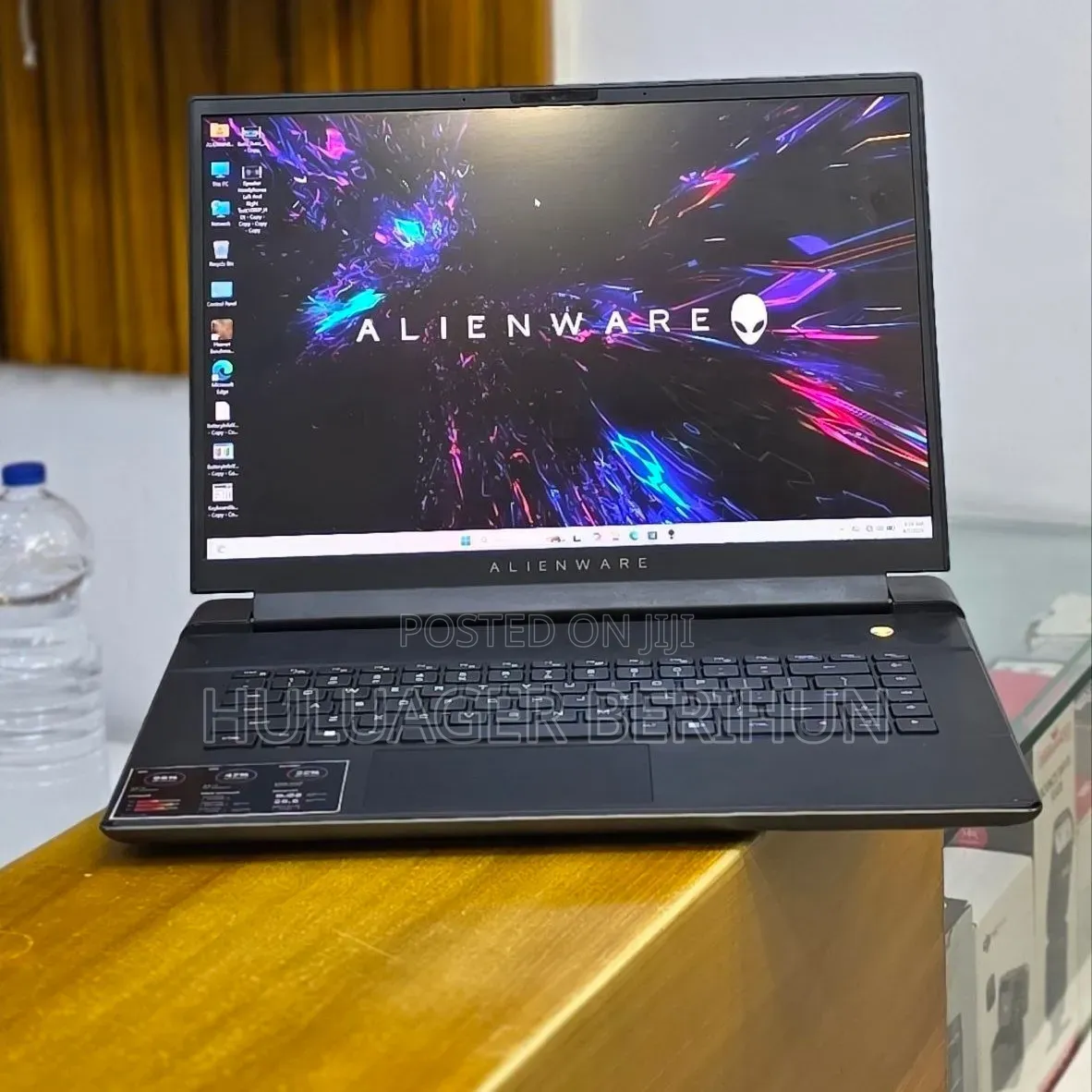 New Laptop Alienware X16 r1 16GB Intel Core i9 SSD 1T