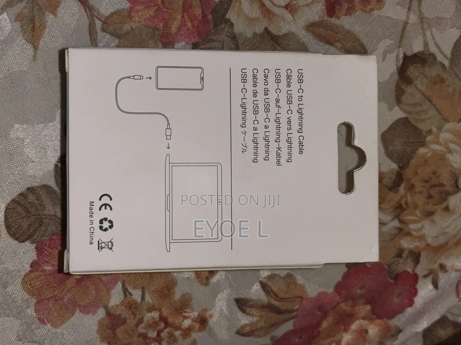 USB C to Lightning