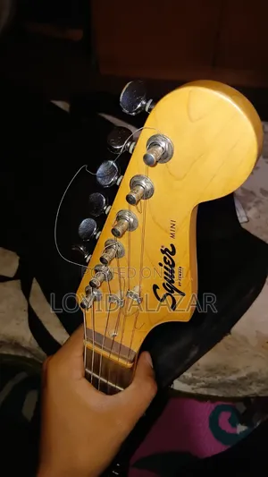 Fender Squier Mini