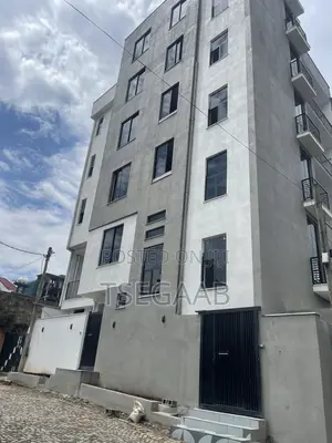 15bdrm Apartment in Kolfe Keranio for sale