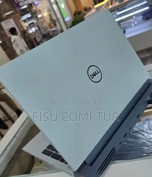 New Laptop Dell G15 5510 16GB Intel Core i7 SSD 512GB