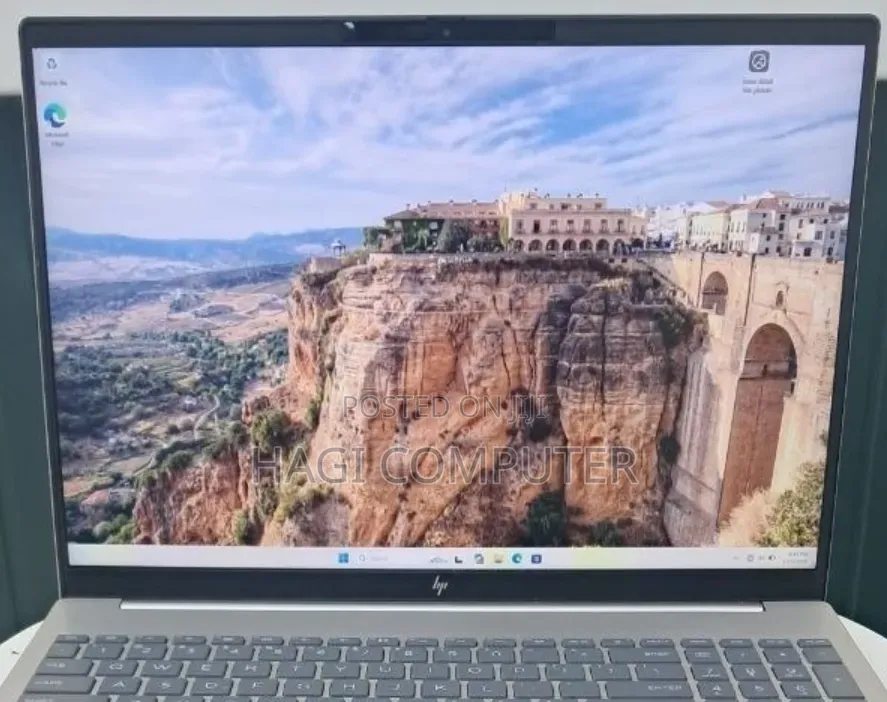 New Laptop HP Pavilion 15 16GB Intel Core i7 SSD 1T