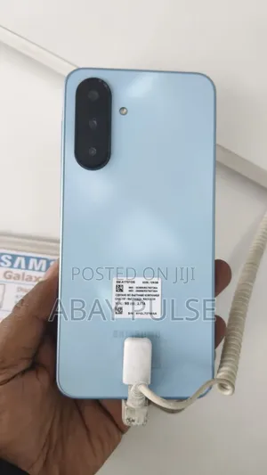 New Samsung Galaxy A17 128 GB Gray
