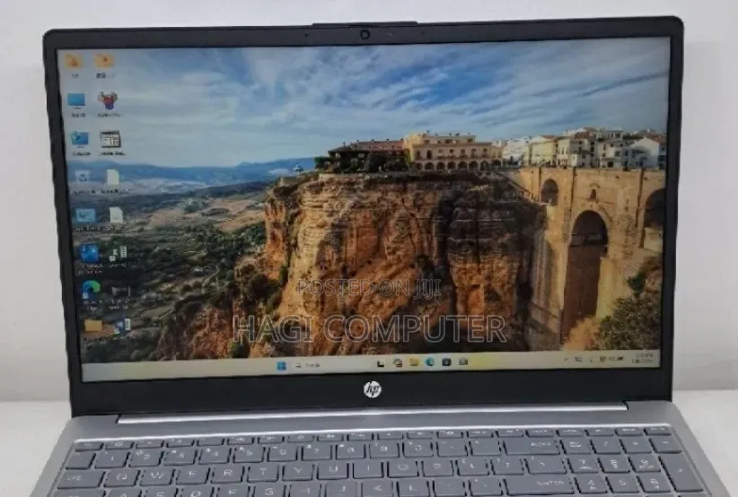 New Laptop HP Stream Notebook 16GB Intel Core i7 SSD 1T