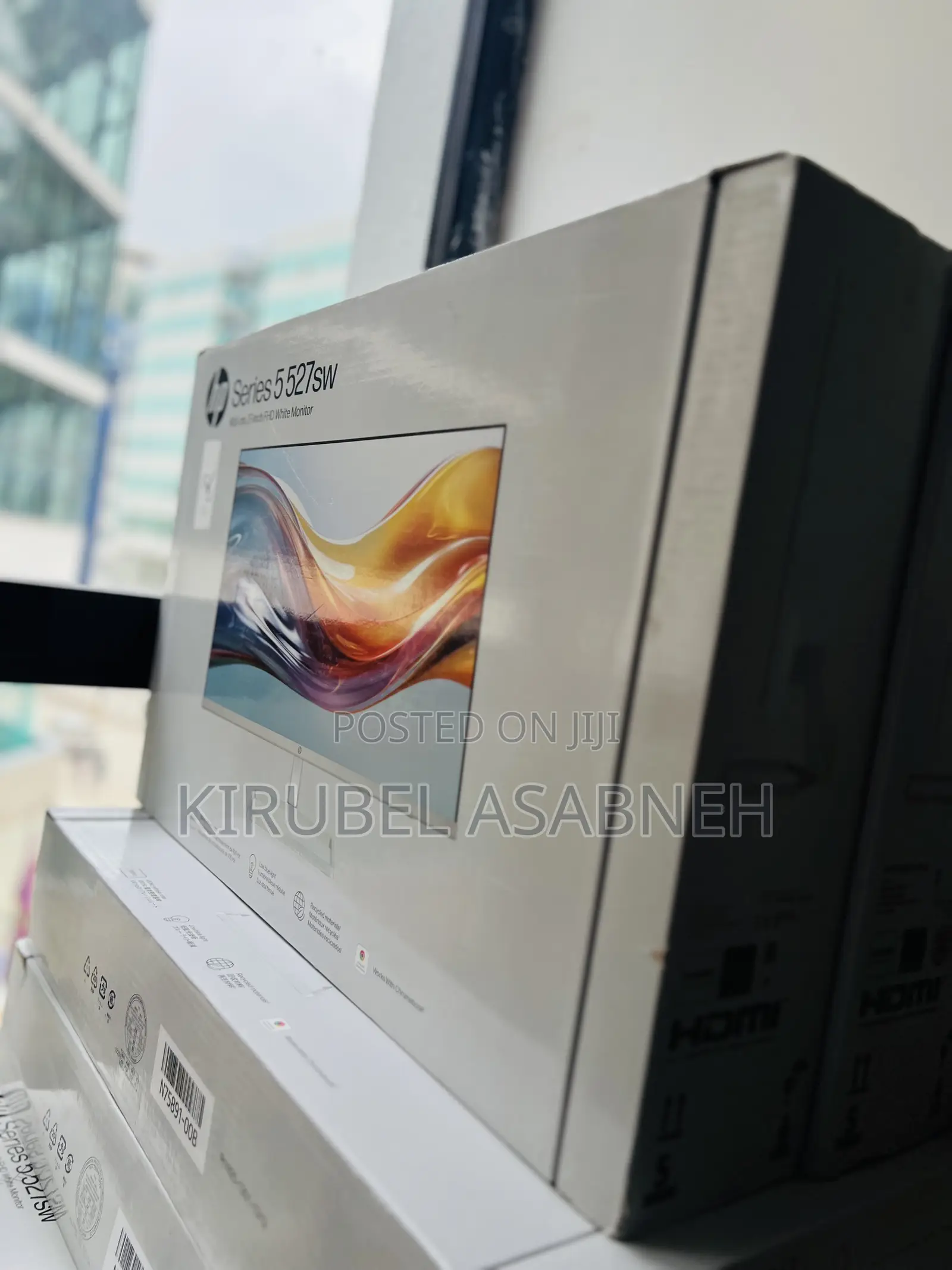 HP Monitor 27”