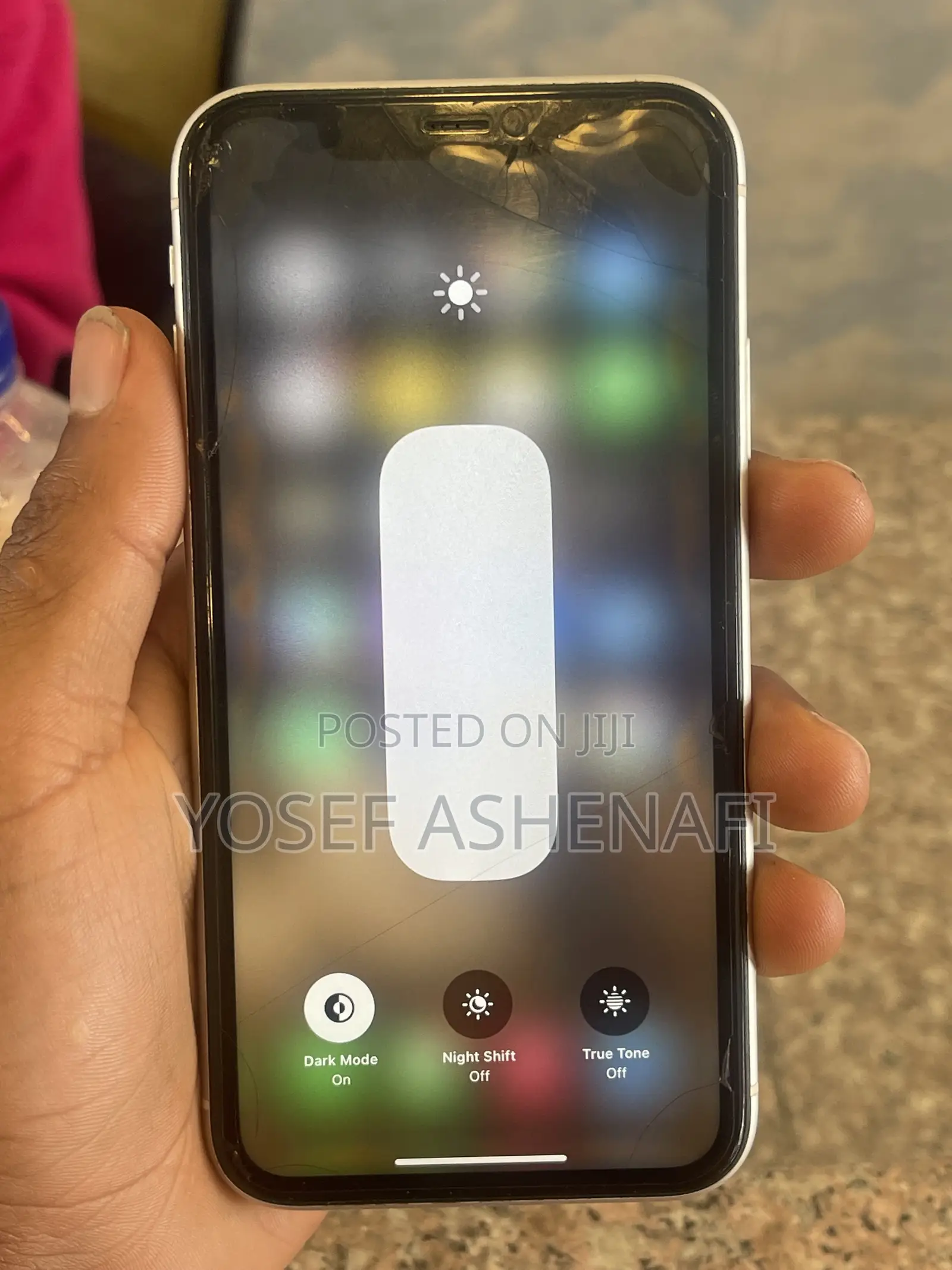 Apple iPhone XR 64 GB White