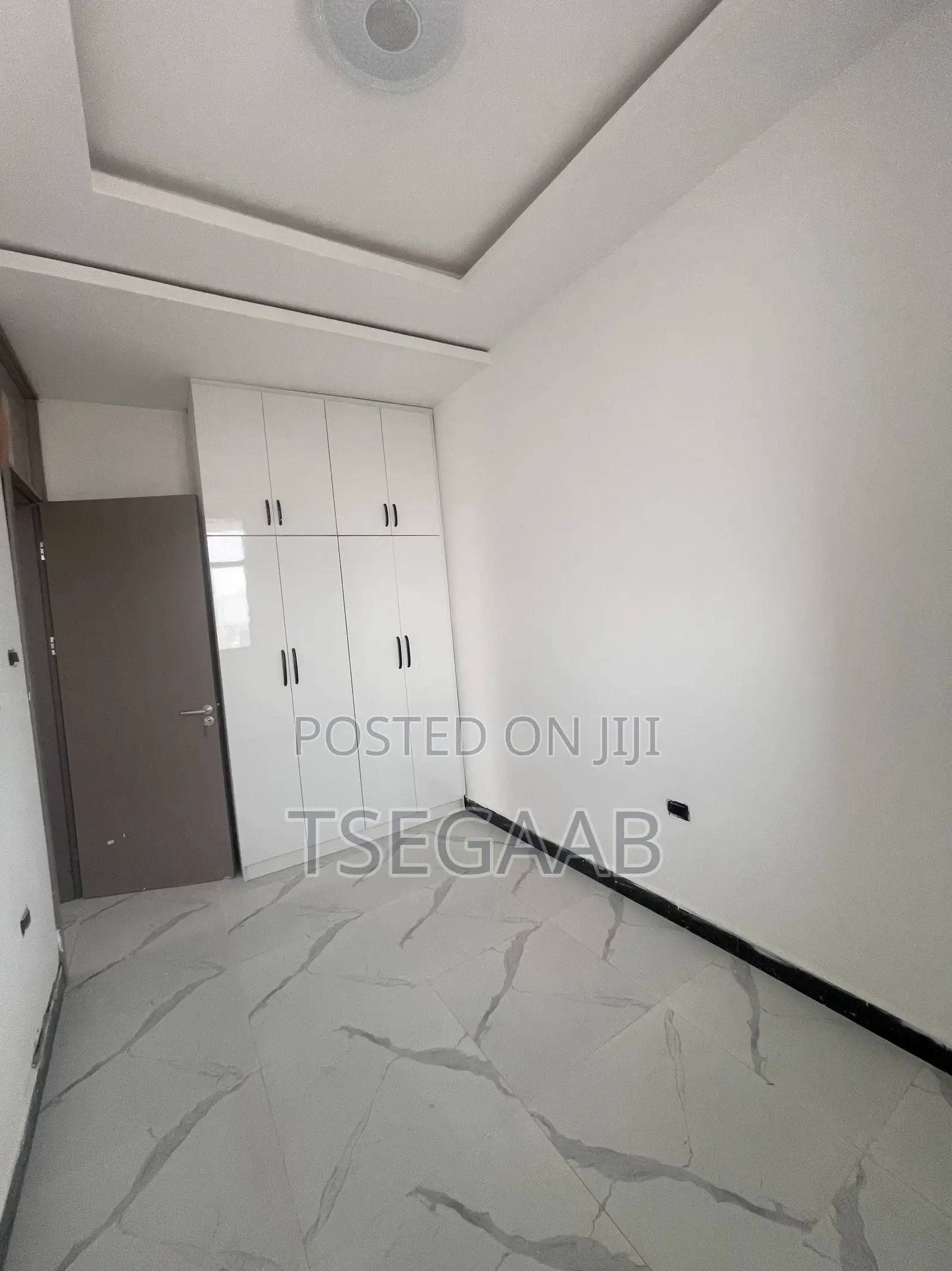 15bdrm Apartment in Kolfe Keranio for sale