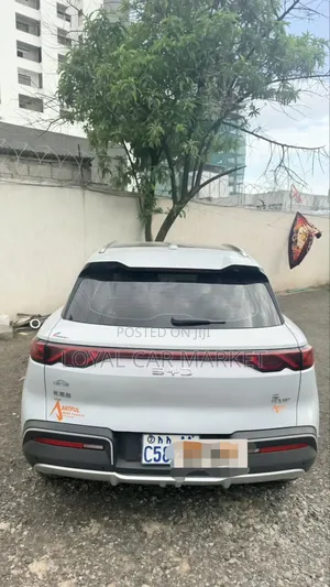 BYD Yuan Up 2024 Gray