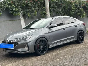 Hyundai Avante 2020 Gray