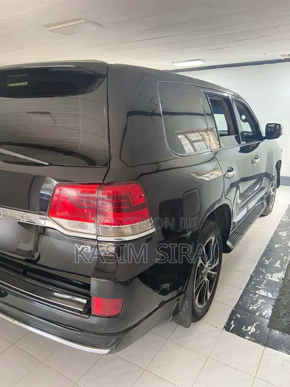 Toyota Land Cruiser 4.5 V8 DSL 2012 Gray