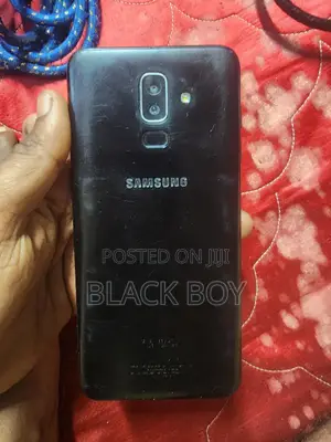 Samsung Galaxy J8 64 GB Black