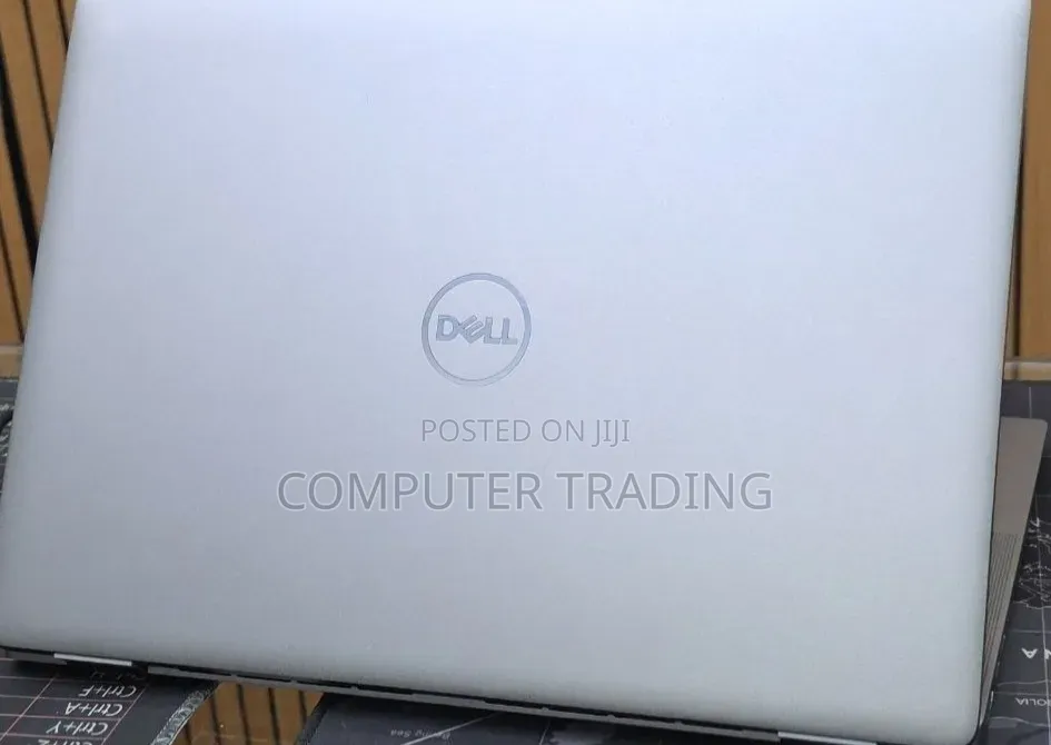 New Laptop Dell Latitude 5310 16GB Intel Core Ultra 7 SSD 512GB