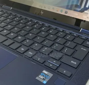 New Laptop HP Dragonfly G2 16GB Intel Core i7 SSD 512GB