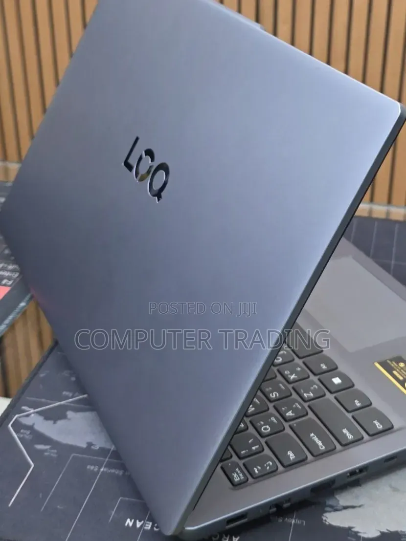 New Laptop Lenovo LOQ 15IRH8 16GB Intel Core i5 SSD 512GB