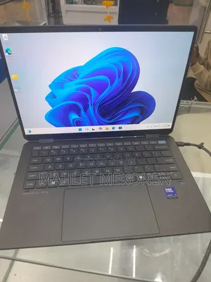 New Laptop HP OmniBook Ultra Flip 14" 16GB Intel Core Ultra 7 SSD 1T